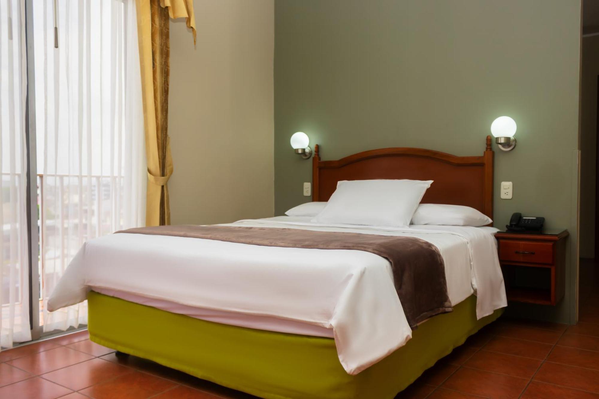 Grand Hotel Americano Machala Extérieur photo