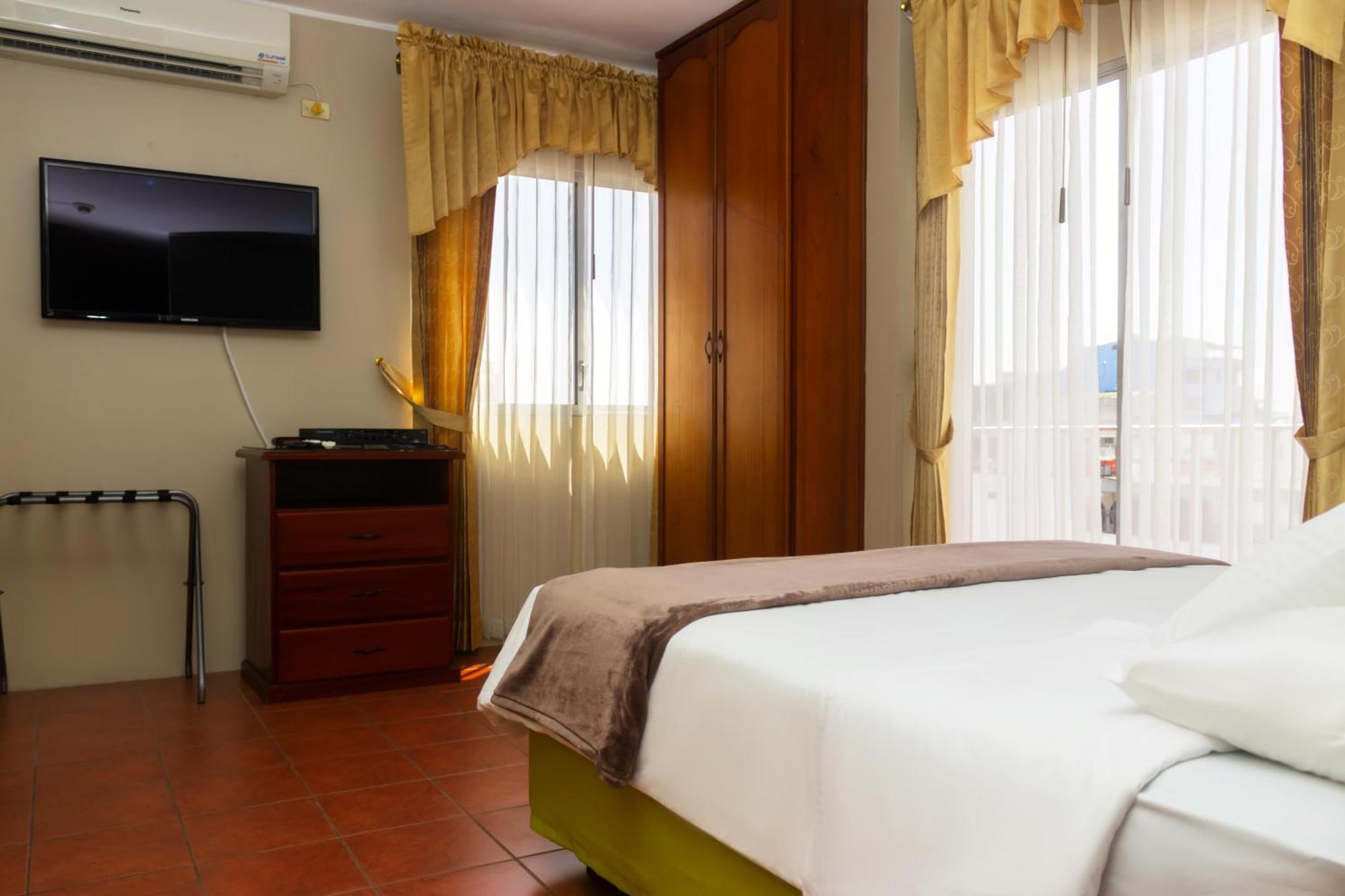 Grand Hotel Americano Machala Extérieur photo