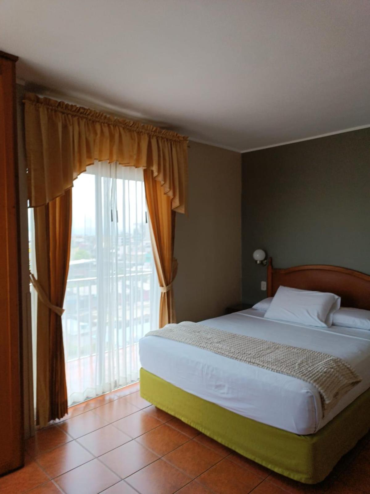 Grand Hotel Americano Machala Extérieur photo